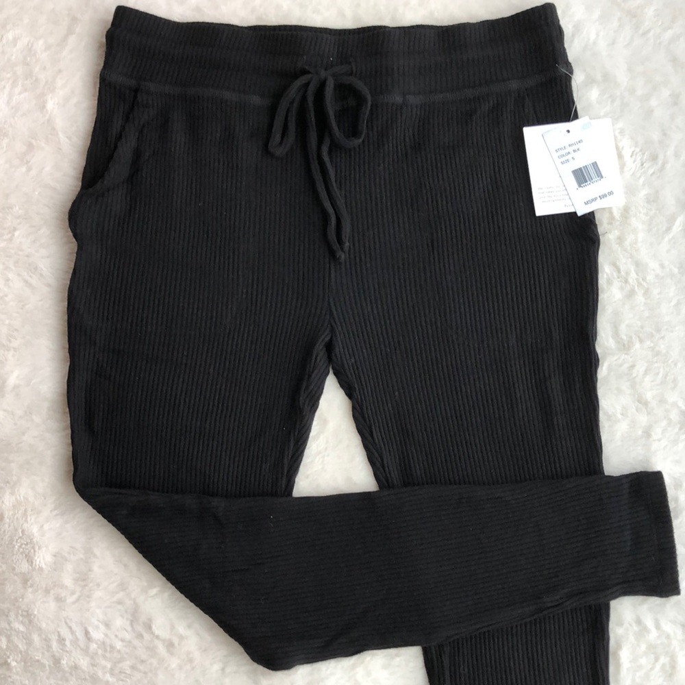 Beyond Yoga Black Ribbed Joggers